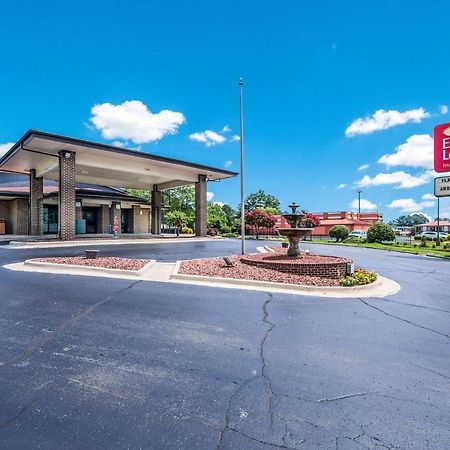 Econo Lodge Inn & Suites University Хънтсвил Екстериор снимка