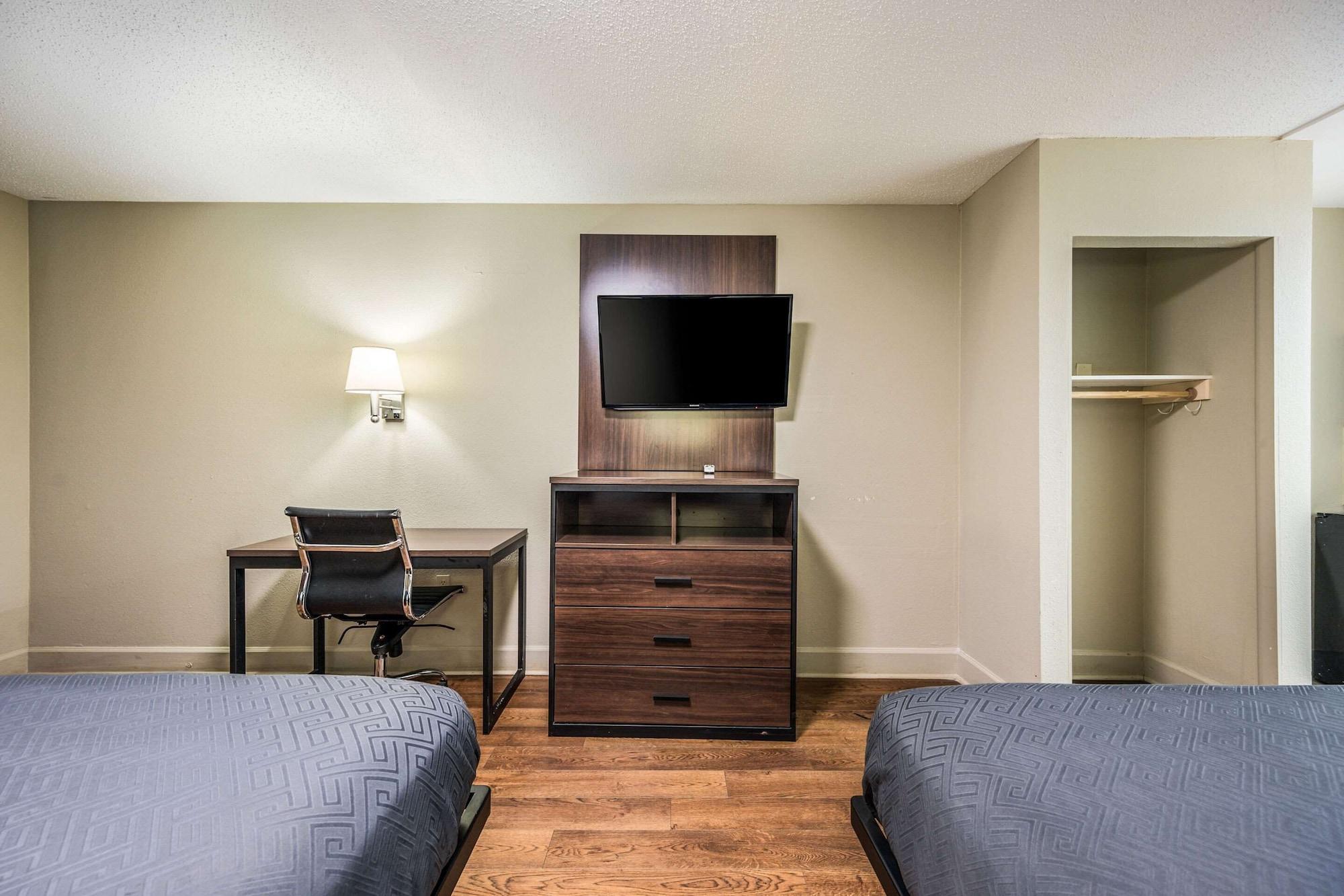 Econo Lodge Inn & Suites University Хънтсвил Екстериор снимка