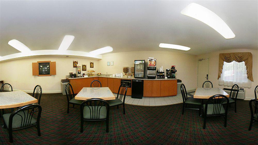 Econo Lodge Inn & Suites University Хънтсвил Екстериор снимка